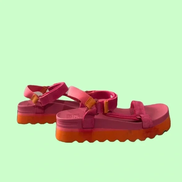 Colorful Women's Sandals - Platform Teva Style - Picture 4 of 5